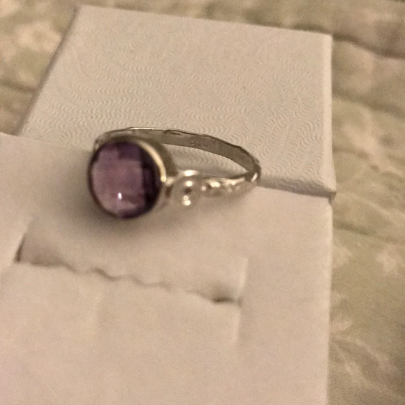 1.80 Carat Amethyst Sterling Silver .925 Ring NWT - Picture 5 of 6